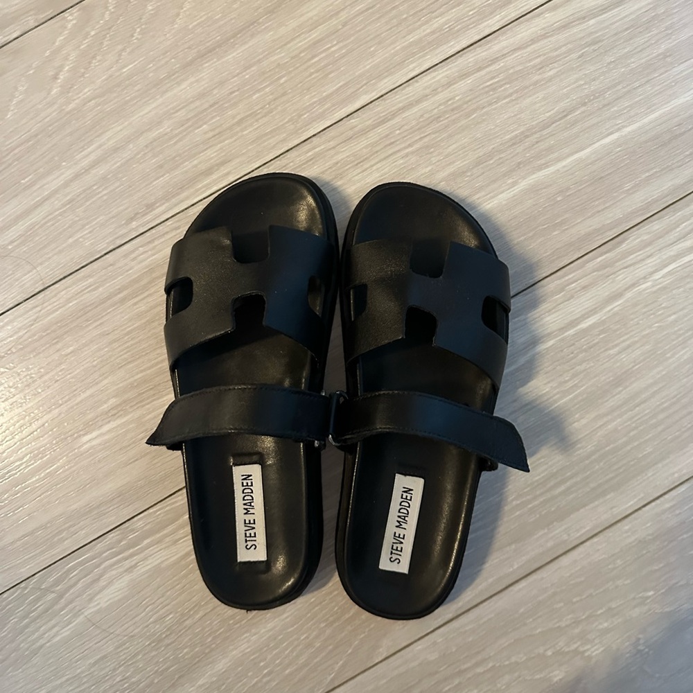 Steve Madden Mayven Black Slide Sandals